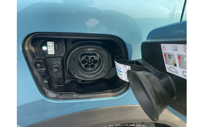 Renault Captur 1.6 E-Tech Plug In Full-Hybrid/Intens - автомобили, коли, обяви за нови и употребявани 16