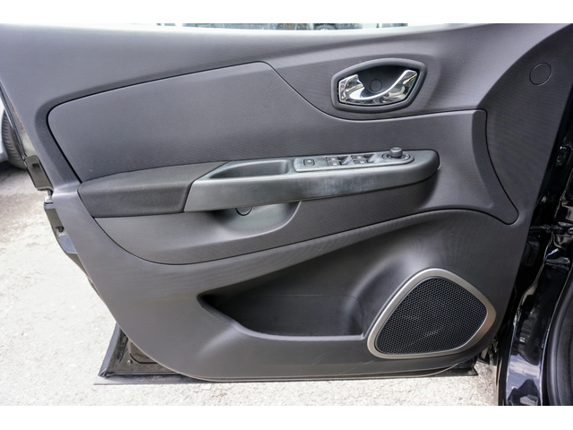 Renault Captur 1.5DCI LIVE - автомобили, коли, обяви за нови и употребявани 4