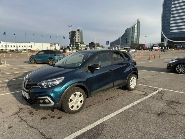 Renault Captur TCe 90 к.с. Stop&Start - автомобили, коли, обяви за нови и употребявани 4