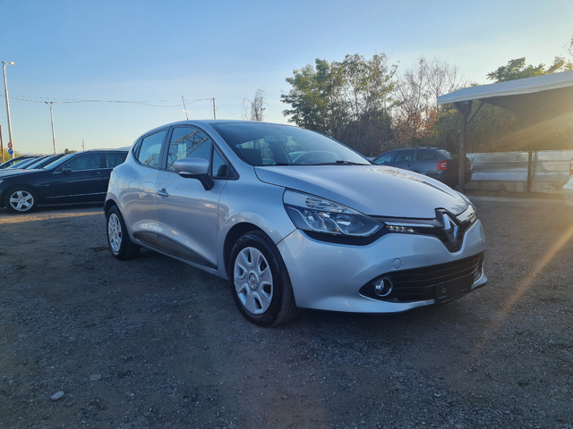 Renault Clio 1.5DCI NAVI - автомобили, коли, обяви за нови и употребявани 2
