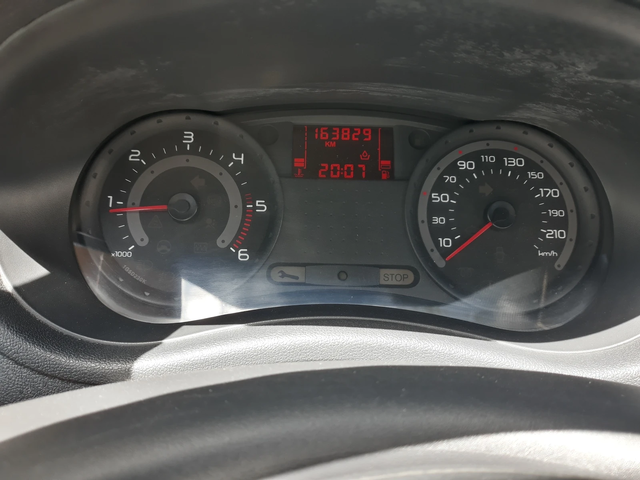 Renault Clio 1.5dCi - автомобили, коли, обяви за нови и употребявани 11