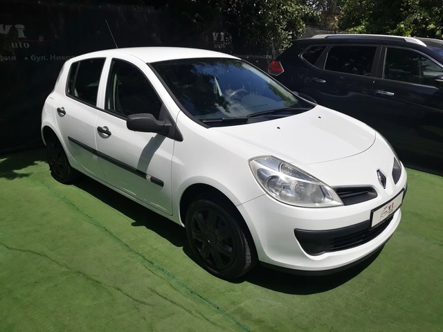 Renault Clio 1.5dCi - автомобили, коли, обяви за нови и употребявани 2