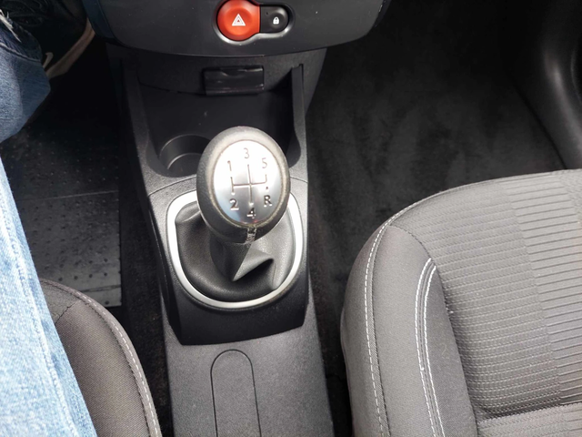 Renault Clio 1, 2i 75ps ГАЗ BRC - автомобили, коли, обяви за нови и употребявани 11