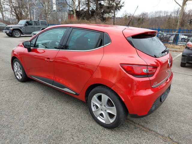 Renault Clio 1, 5dci  NAVI LED - автомобили, коли, обяви за нови и употребявани 4