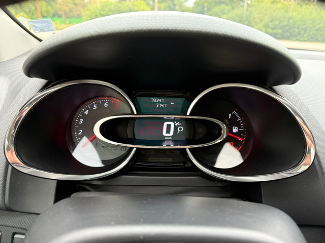 Renault Clio 1.2i / GT / AUTOMATIC - автомобили, коли, обяви за нови и употребявани 10