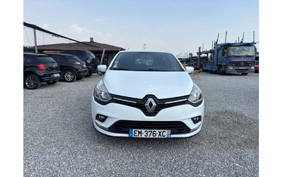 renault-clio - 0