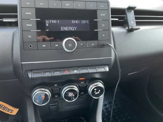 Renault Clio 1.6 E-Tech Hybrid Auto - автомобили, коли, обяви за нови и употребявани 11