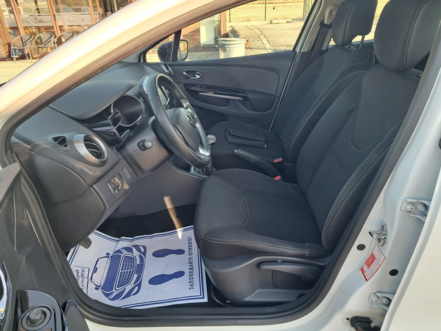 Renault Clio 0.9 Tse - автомобили, коли, обяви за нови и употребявани 8