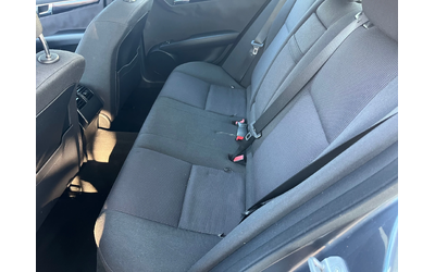 Renault Clio E-tech Hybrid 1.6 - автомобили, коли, обяви за нови и употребявани 9