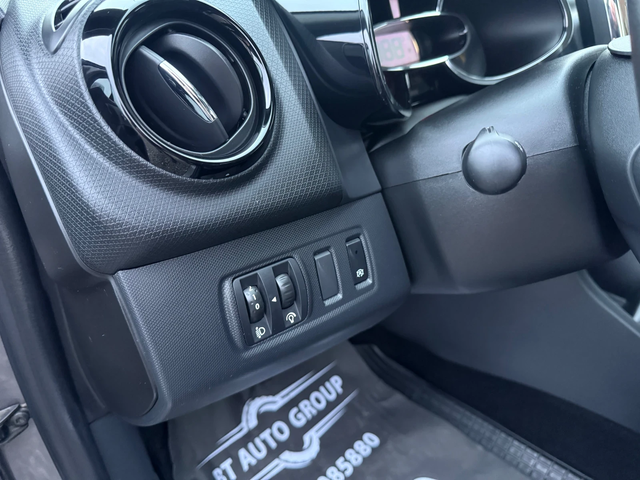 Renault Clio TCe * * 114000КМ* * - автомобили, коли, обяви за нови и употребявани 13