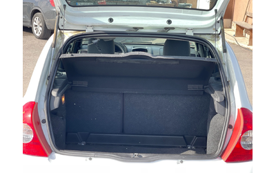 Renault Clio 1.2i - автомобили, коли, обяви за нови и употребявани 9