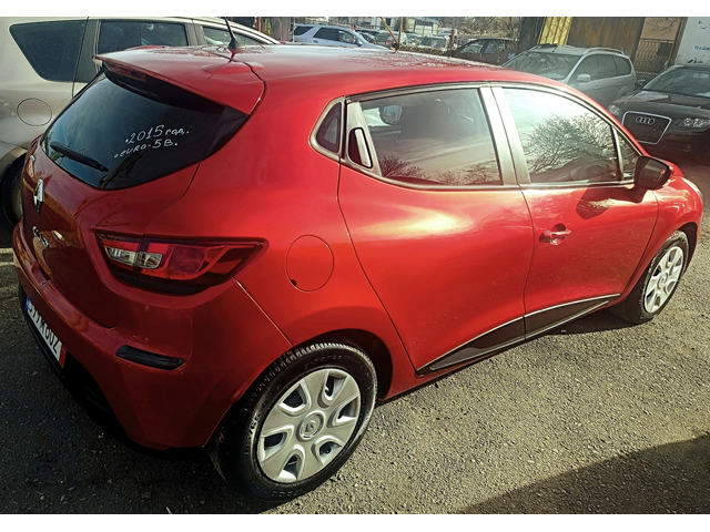 Renault Clio 1.2i/SPORT - автомобили, коли, обяви за нови и употребявани 4