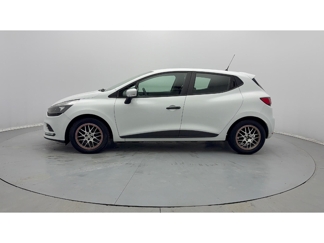 Renault Clio - автомобили, коли, обяви за нови и употребявани 1