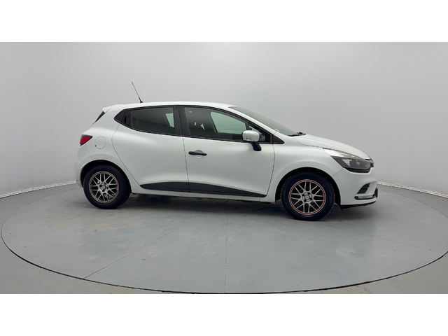 Renault Clio - автомобили, коли, обяви за нови и употребявани 33