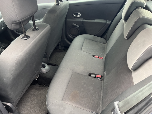 Renault CLIO - автомобили, коли, обяви за нови и употребявани 9