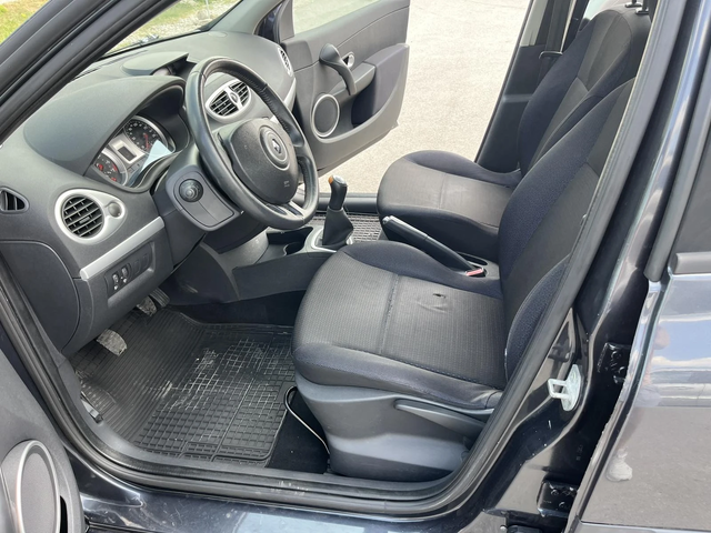 Renault Clio 1.2I 75кс EURO 4 КЛИМАТИК - автомобили, коли, обяви за нови и употребявани 7