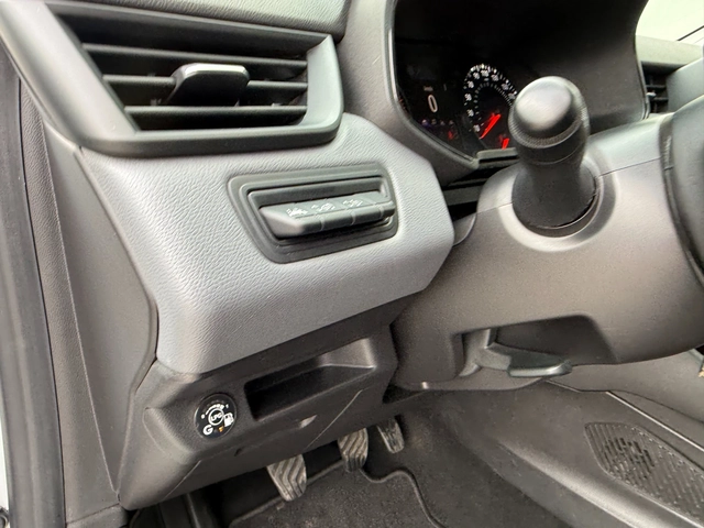 Renault Clio Фабрична Гаранция Върнат от лизинг. Фабрична газ - автомобили, коли, обяви за нови и употребявани 8