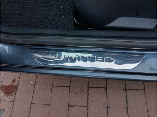 Renault Clio Grand tour - автомобили, коли, обяви за нови и употребявани 5