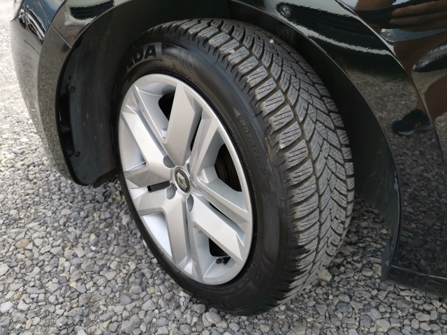 Renault Clio ZEN Hybrid E-TECH - автомобили, коли, обяви за нови и употребявани 11