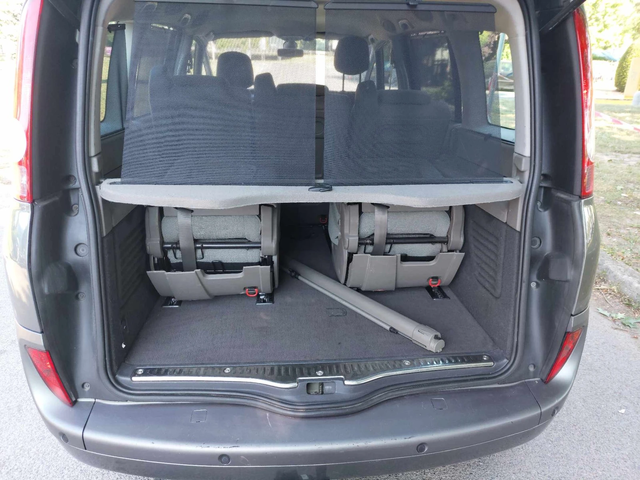 Renault Espace GRAND 2,0T УНИКАЛЕН!!!! - автомобили, коли, обяви за нови и употребявани 9