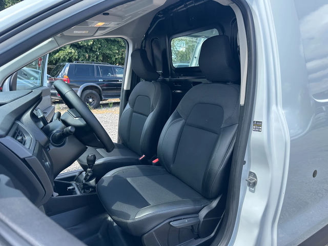 Renault Express 1.5DCI 95kc EURO6 - автомобили, коли, обяви за нови и употребявани 8