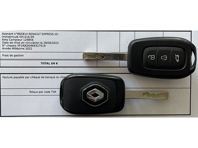 Renault Express 1.3i - автомобили, коли, обяви за нови и употребявани 15