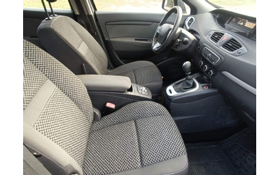 Renault Grand scenic 1500DCi - автомобили, коли, обяви за нови и употребявани 8