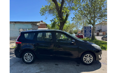 renault-grand-scenic - 3