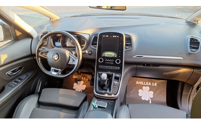 Renault Grand scenic 1.8 Bose Full Led - автомобили, коли, обяви за нови и употребявани 13