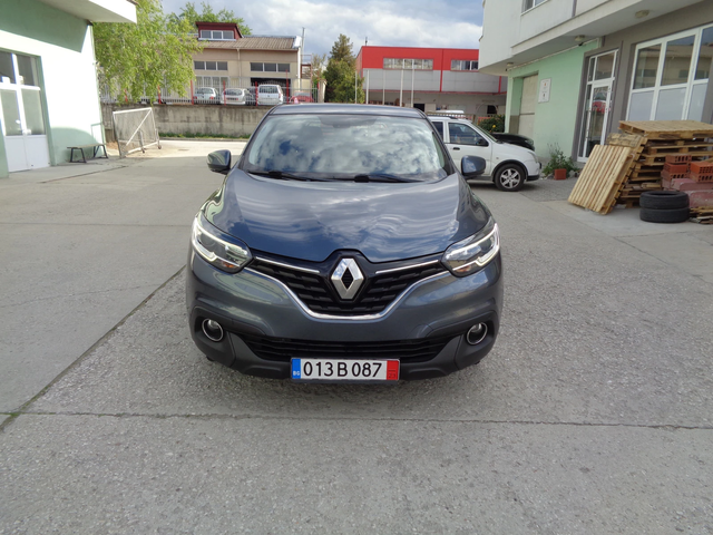 Renault Kadjar 1, 6DCI-4X4-ЛИЗИНГ - автомобили, коли, обяви за нови и употребявани 4