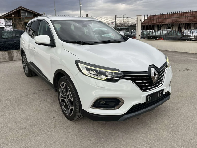 Renault Kadjar 1.5DCI 116к EURO 6D АВТОМАТ ВНОС ИТАЛИЯ - автомобили, коли, обяви за нови и употребявани 2