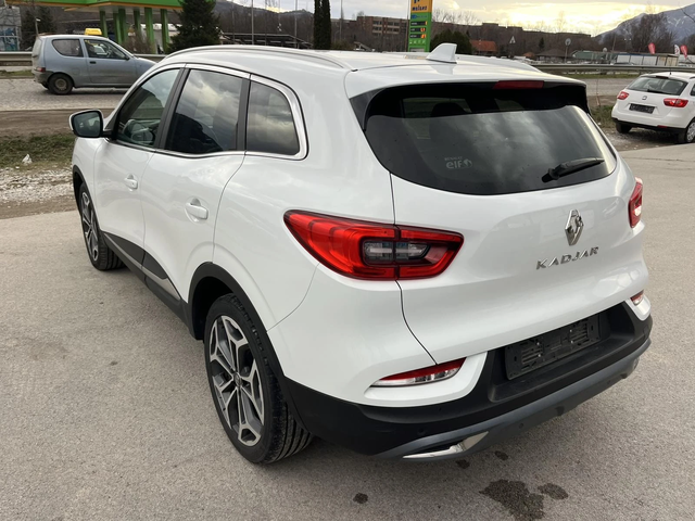 Renault Kadjar 1.5DCI 116к EURO 6D АВТОМАТ ВНОС ИТАЛИЯ - автомобили, коли, обяви за нови и употребявани 4