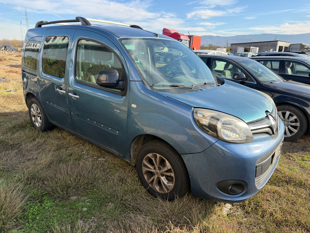 Renault Kangoo 1.5 DCI - автомобили, коли, обяви за нови и употребявани 2