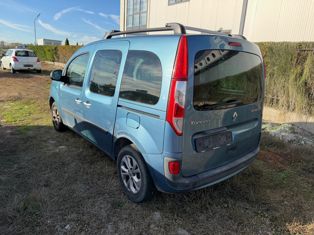 Renault Kangoo 1.5 DCI - автомобили, коли, обяви за нови и употребявани 6