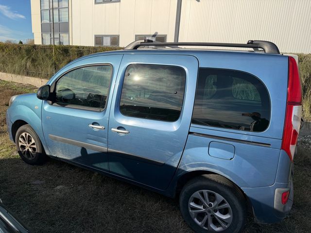 Renault Kangoo 1.5 DCI - автомобили, коли, обяви за нови и употребявани 7