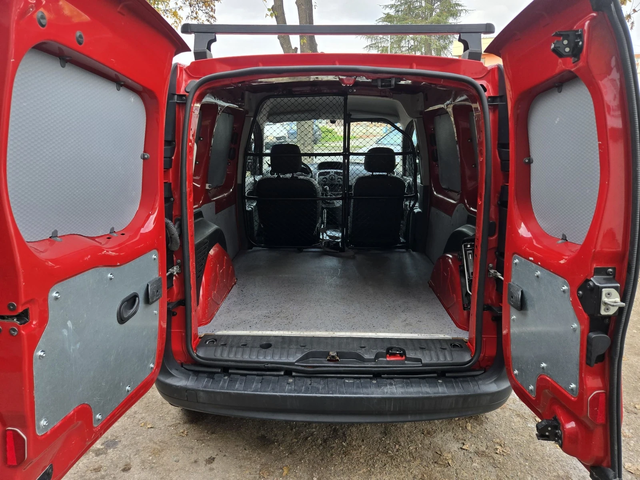 Renault Kangoo - автомобили, коли, обяви за нови и употребявани 7