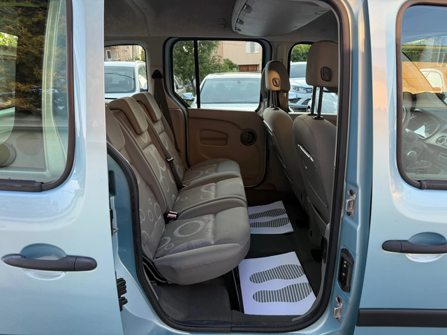Renault Kangoo 1.5DCI - автомобили, коли, обяви за нови и употребявани 13