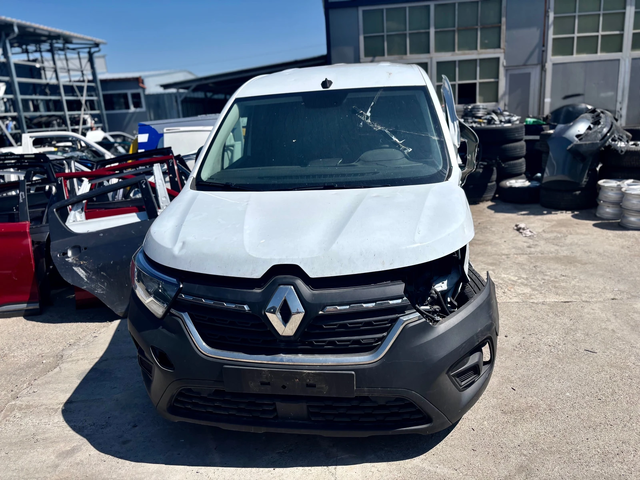 Renault Kangoo - автомобили, коли, обяви за нови и употребявани 0