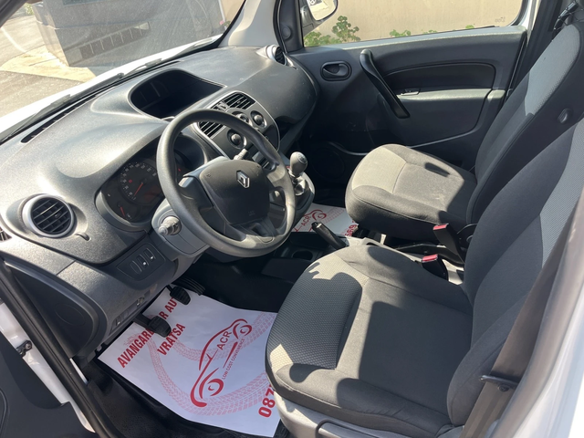 Renault Kangoo MAXI - автомобили, коли, обяви за нови и употребявани 6