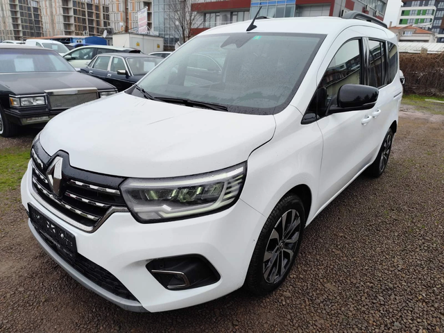 Renault Kangoo 1.3 TCe 130 Intens, 130 к.с - автомобили, коли, обяви за нови и употребявани 1