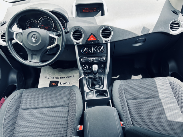 Renault Koleos 2.5 i - автомобили, коли, обяви за нови и употребявани 9