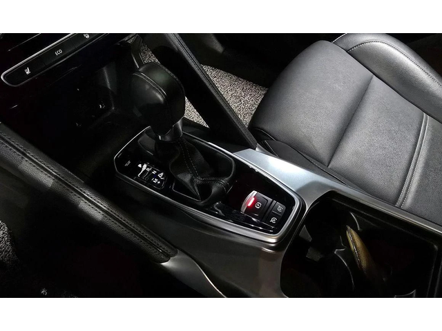 Renault Koleos 2.0 LPe LE 2WD  * НАЙ-ДОБРА ЦЕНА В БЪЛГАРИЯ* - автомобили, коли, обяви за нови и употребявани 8