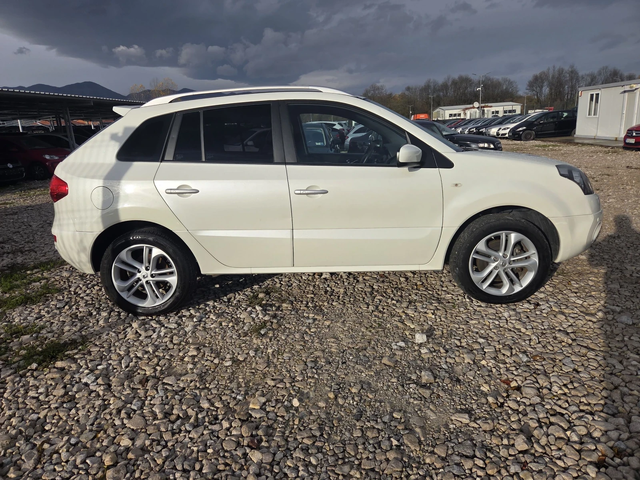 Renault Koleos 2.0dci* 4x4* - автомобили, коли, обяви за нови и употребявани 3