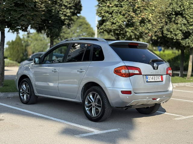 Renault Koleos 4x4 Bose Панорама Подгрев - автомобили, коли, обяви за нови и употребявани 4