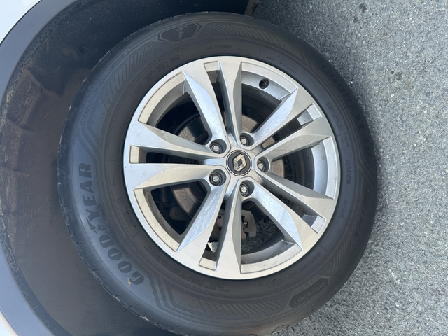 Renault Koleos HC - автомобили, коли, обяви за нови и употребявани 7