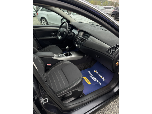 Renault Laguna 2.0 DCI - автомобили, коли, обяви за нови и употребявани 10