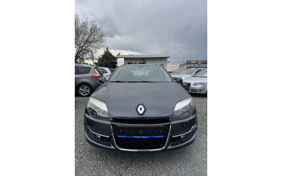 renault-laguna-2-0-dci - 1