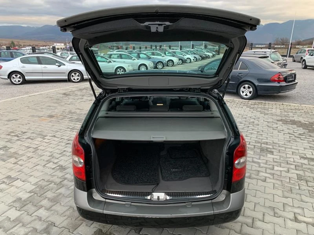 Renault Laguna - автомобили, коли, обяви за нови и употребявани 14