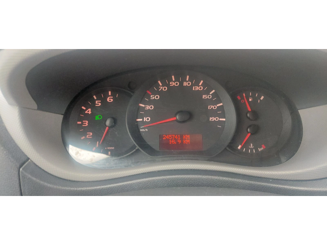 Renault Master 2.3 dci клима макси - автомобили, коли, обяви за нови и употребявани 12