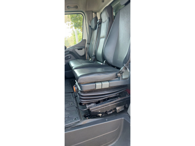 Renault Master 2.3 dci клима - автомобили, коли, обяви за нови и употребявани 5